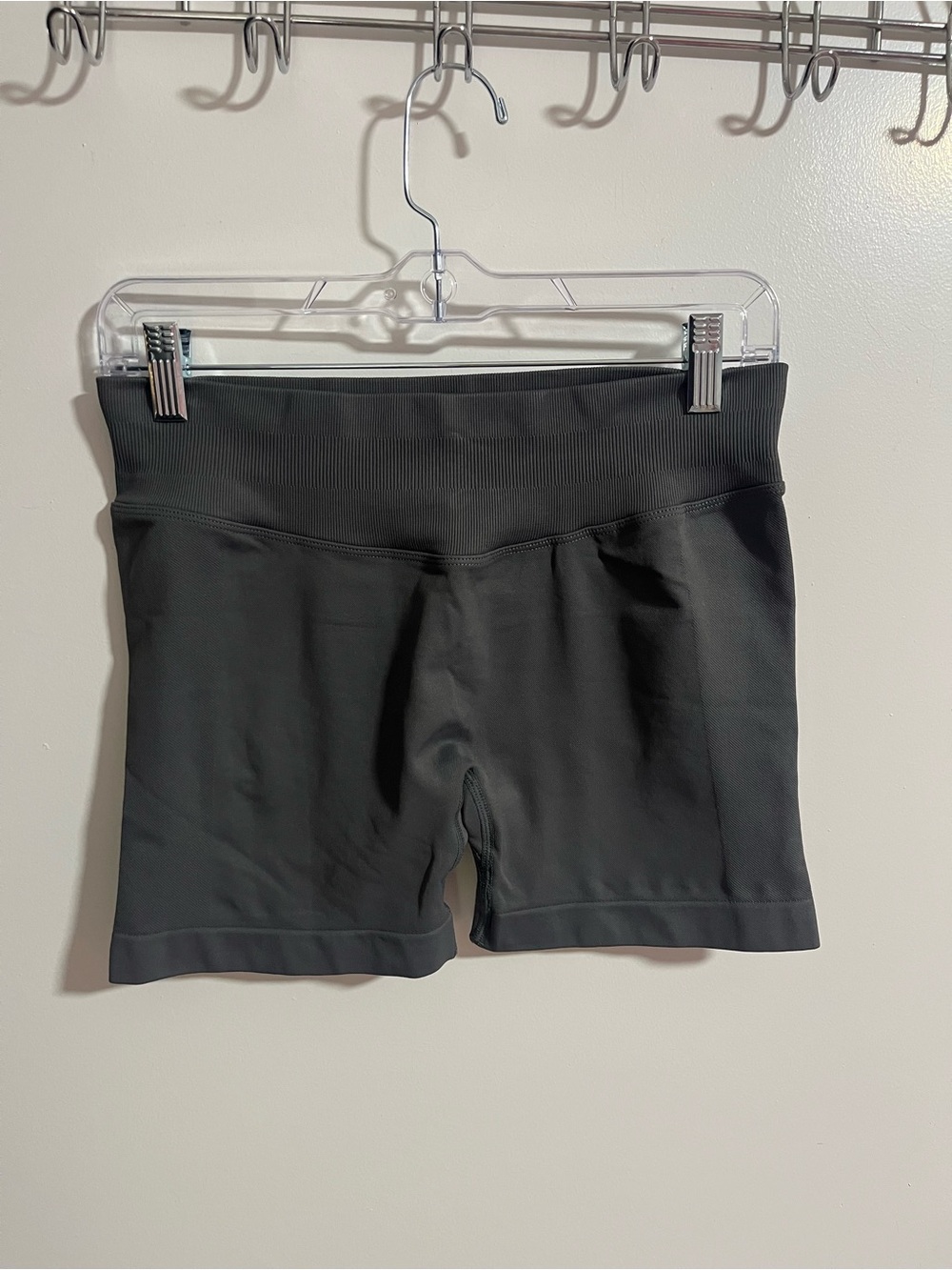 High-Rise Grey Bike Shorts with Wide Ribbed Waistband And Scrunch Booty Lift